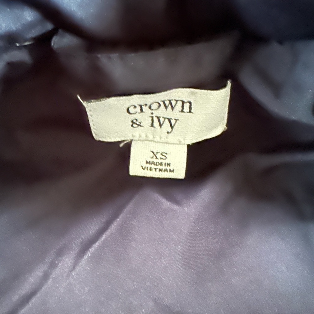 Crown & Ivy Blue Zip Up Vest Size XS - Picture 9 of 17